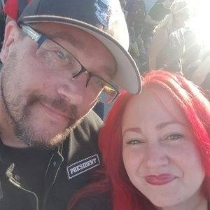 Meet your Posher, Derek